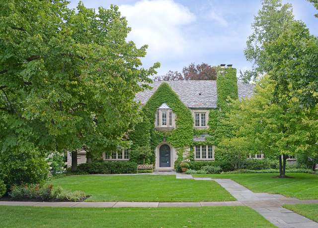 Property at 321 Leicester Rd, Kenilworth, IL 60043, 6 beds, 7 baths