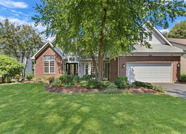 Property at 420 Capital Ln, Gurnee, IL 60031, 5 beds, 2.5 baths