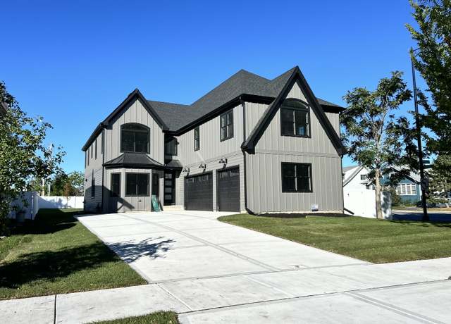 Property at 223 N Bonnie Brae Ave, Elmhurst, IL 60126, 5 beds, 4 baths