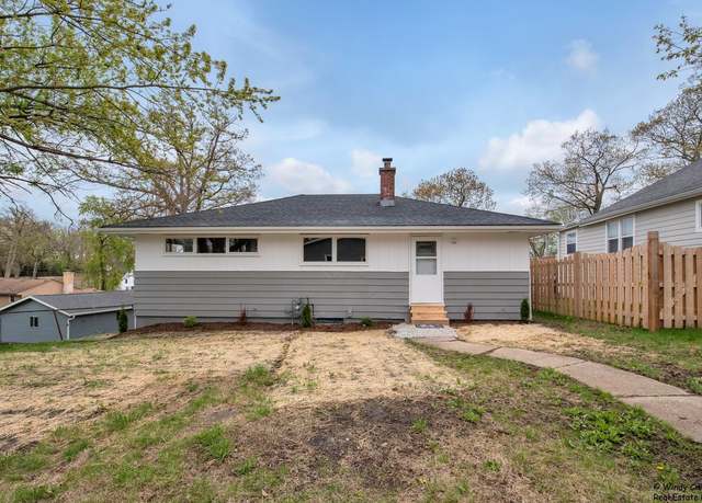 Property at 23511 W Central Ave, Lake Villa, IL 60046, 3 beds, 1 bath