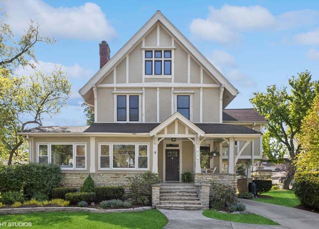 Property at 212 7th Ave, La Grange, IL 60525, 6 beds, 5 baths