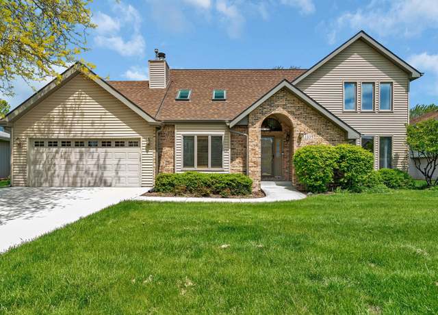 Property at 1105 Collingwood Ct, Shorewood, IL 60404, 4 beds, 2.5 baths