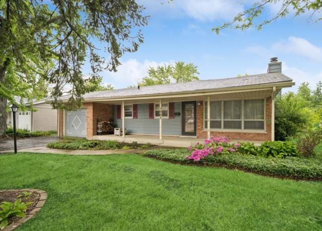 Property at 1087 Cedar Ln, Northbrook, IL 60062, 3 beds, 2 baths