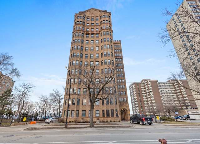 Property at 7321 S South Shore Dr Unit 10C, Chicago, IL 60649, 3 beds, 2.5 baths