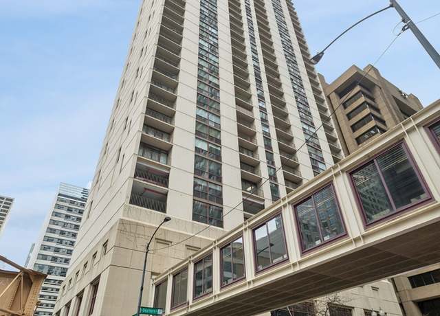 Property at 200 N Dearborn St #4301, Chicago, IL 60601, 1 bed, 1 bath