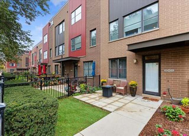Property at 602 W 16th St, Chicago, IL 60616, 4 beds, 4 baths