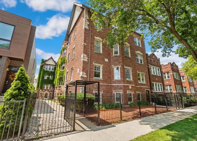 Property at 2438 N Hamlin Ave Unit 3D, Chicago, IL 60647, 2 beds, 1 bath