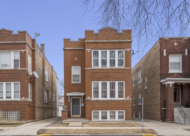 Property at 2221 Ridgeland Ave, Berwyn, IL 60402, 4 beds, 3 baths