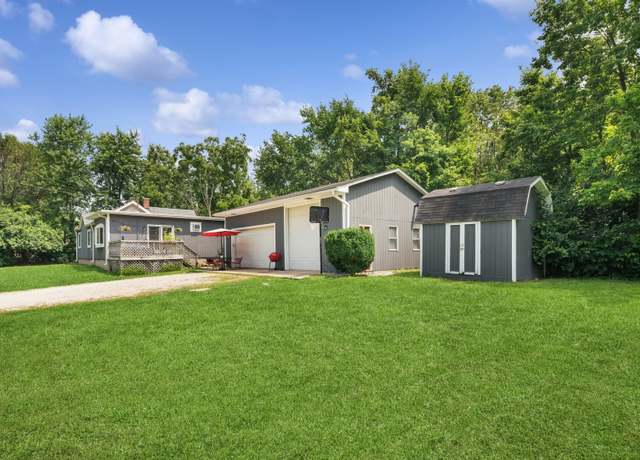 Property at 34 N Adams St, Oswego, IL 60543, 2 beds, 1 bath