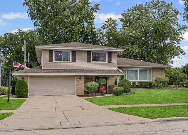 Property at 601 N Broadway Ave, Park Ridge, IL 60068, 4 beds, 2.5 baths
