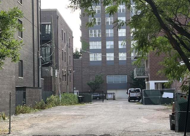 Property at 1546 N North Park Ave, Chicago, IL 60642