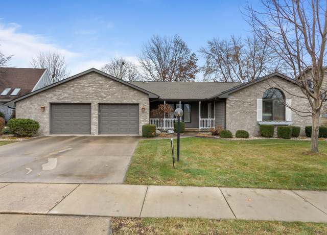 Property at 1508 Glenshire Dr, Champaign, IL 61822, 3 beds, 2.5 baths