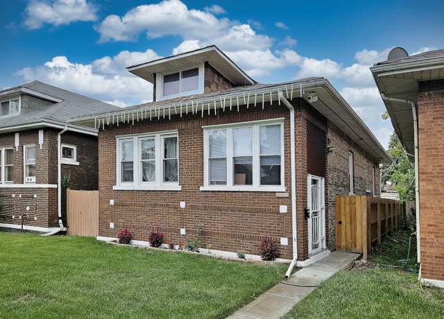 Property at 1346 N Monitor Ave, Chicago, IL 60651, 5 beds, 2 baths