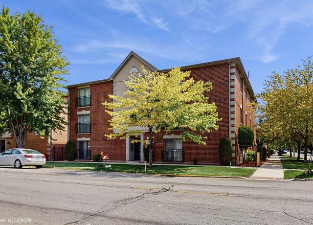 Property at 3447 Ridgeland Ave #301, Berwyn, IL 60402, 2 beds, 2 baths