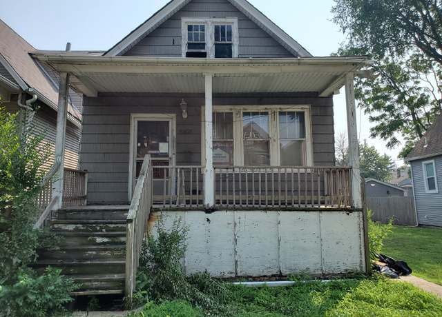 Property at 8421 S Escanaba Ave, Chicago, IL 60617, 3 beds, 1 bath