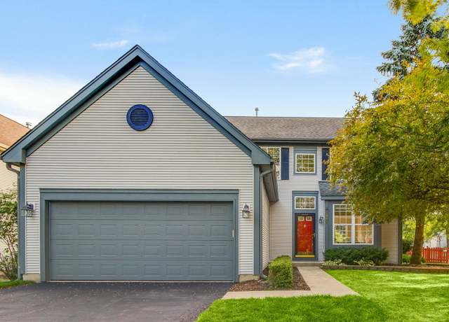 Property at 6141 Crossland Blvd, Gurnee, IL 60031, 3 beds, 2.5 baths