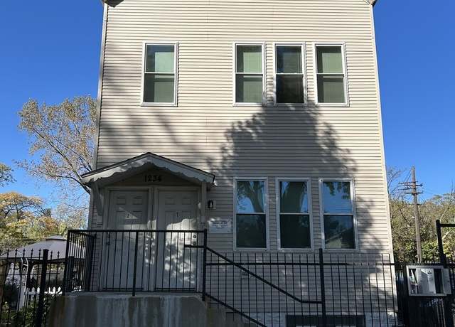 Property at 1234 W 49th Pl, Chicago, IL 60609, 6 beds, 4 baths