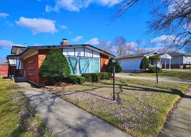 Property at 525 N Park Dr, Glenwood, IL 60425, 3 beds, 1.5 baths