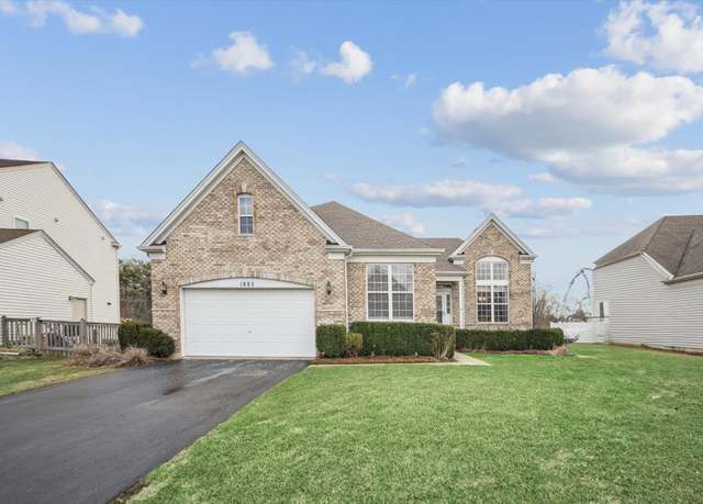 Property at 1882 Northwood Dr, Wauconda, IL 60084, 5 beds, 3 baths