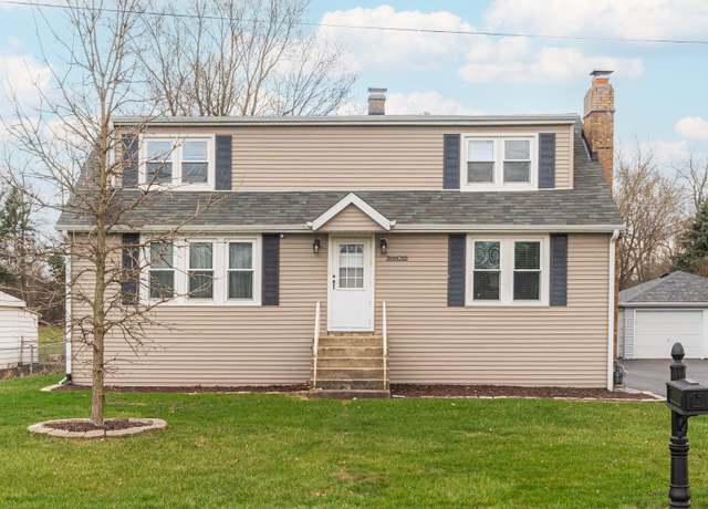 Property at 26W055 Armbrust Ave, Wheaton, IL 60187, 3 beds, 2 baths