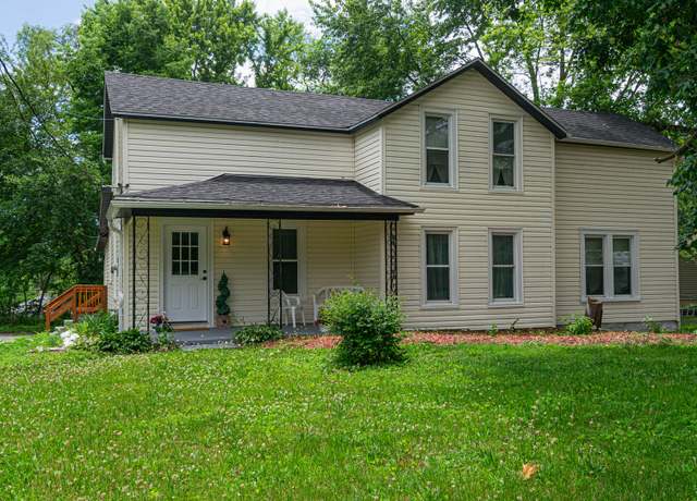 Property at 2431 Sandy Hollow Rd, Rockford, IL 61109, 4 beds, 2 baths