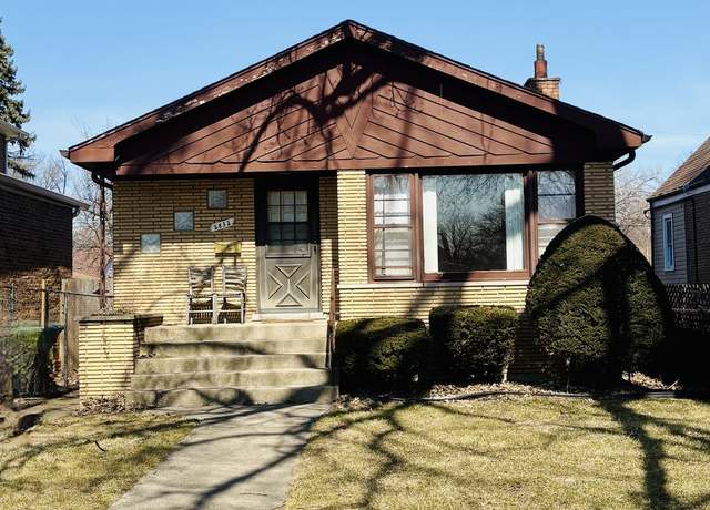 Property at 2832 W 98th Pl W, Evergreen Park, IL 60805, 4 beds, 1 bath