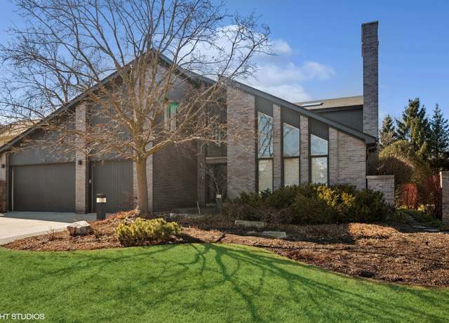 Property at 2758 Charlie Ct, Glenview, IL 60026, 5 beds, 4.5 baths
