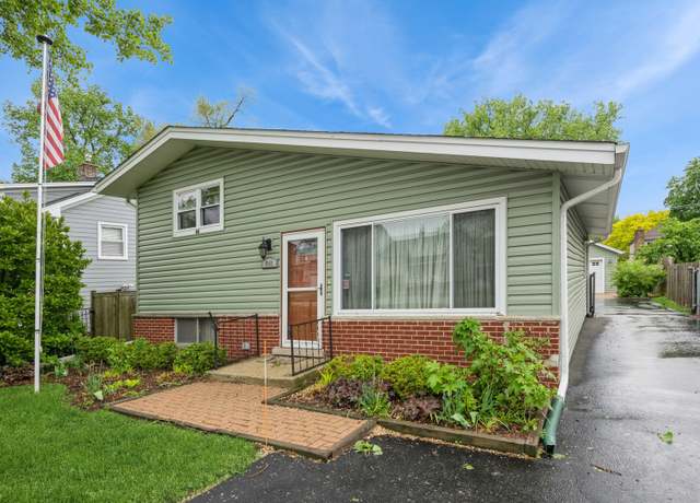 Property at 646 W Babcock Ave, Elmhurst, IL 60126, 3 beds, 1 bath