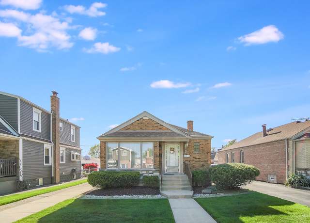 Property at 10714 S Central Park Ave, Chicago, IL 60655, 3 beds, 2 baths