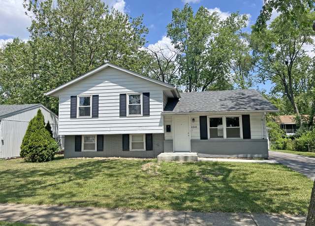 Property at 4240 Greenbrier Ln, Richton Park, IL 60471, 3 beds, 1.5 baths