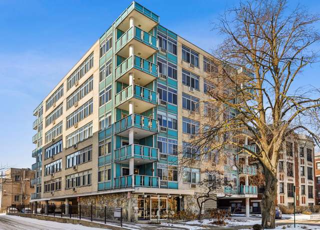 Property at 169 N Grove Ave Unit 1C, Oak Park, IL 60301, 2 beds, 1.5 baths