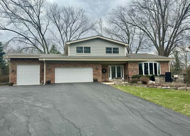 Property at 655 Harvard Ave, Barrington, IL 60010, 4 beds, 3.5 baths