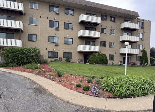 Property at 290 N Westgate Rd #401, Mount Prospect, IL 60056, 2 beds, 1.5 baths
