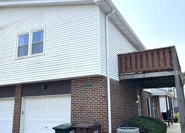 Property at 19510 116th Ave Unit D, Mokena, IL 60448, 3 beds, 1 bath
