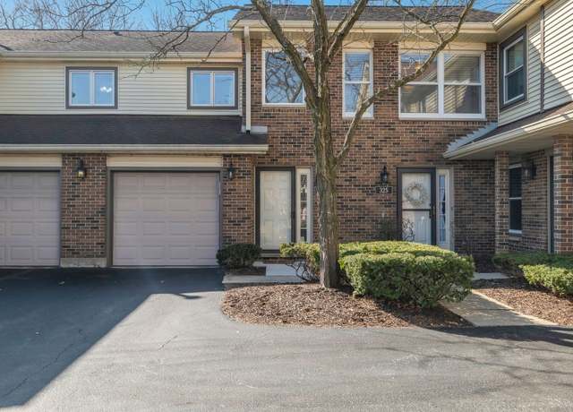 Property at 315 W Ivy Ln Unit 3D, Arlington Heights, IL 60004, 3 beds, 2 baths