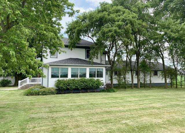 Property at 2700 E 600 North Rd, Milford, IL 60953, 4 beds, 2 baths