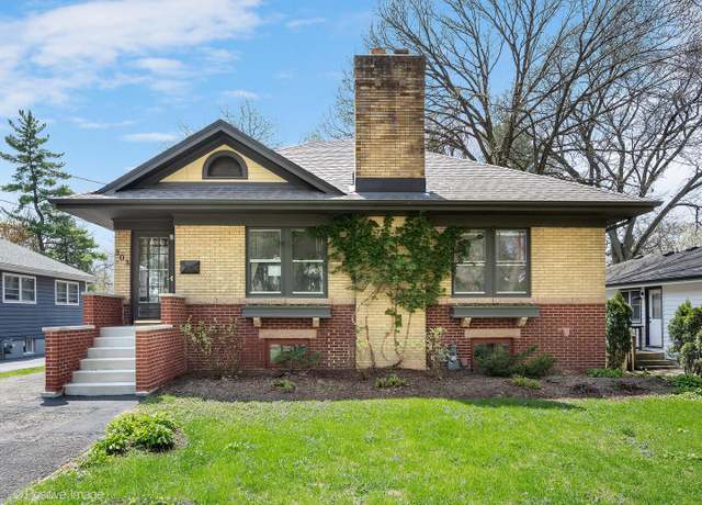 Property at 303 Anthony St, Glen Ellyn, IL 60137, 2 beds, 2 baths
