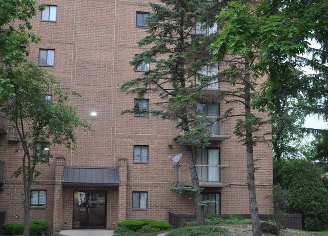 Property at 6020 Lake Bluff Dr #601, Tinley Park, IL 60477, 2 beds, 2 baths