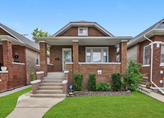 Property at 1616 N Major Ave, Chicago, IL 60639, 4 beds, 2.5 baths