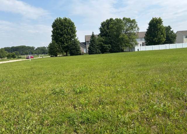 Property at 5197 Sparrow Dr, Belvidere, IL 61008