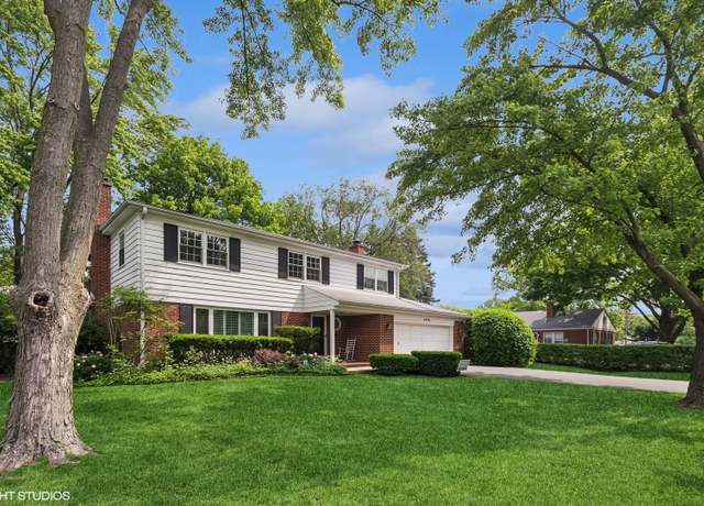 Property at 2340 Pomona Ln, Wilmette, IL 60091, 4 beds, 2.5 baths