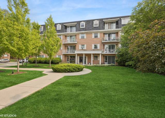 Property at 415 Wesley Ave #45, Oak Park, IL 60302, 1 bed, 1 bath
