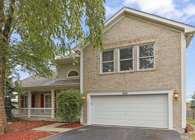 Property at 764 Springbrook Ln, Bolingbrook, IL 60490, 3 beds, 2.5 baths