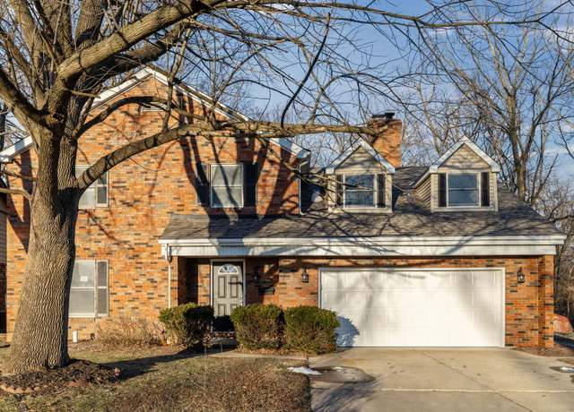Property at 7724 Myrtlewood Dr, Belleville, IL 62223, 3 beds, 3 baths