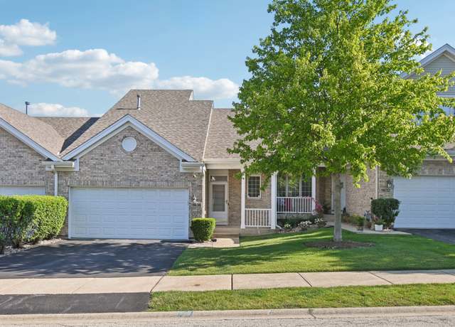 Property at 11636 Waterway Ct, Orland Park, IL 60467, 2 beds, 3.5 baths