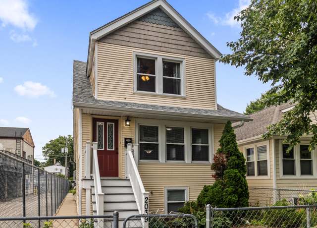 Property at 2039 Brown Ave, Evanston, IL 60201, 5 beds, 3 baths