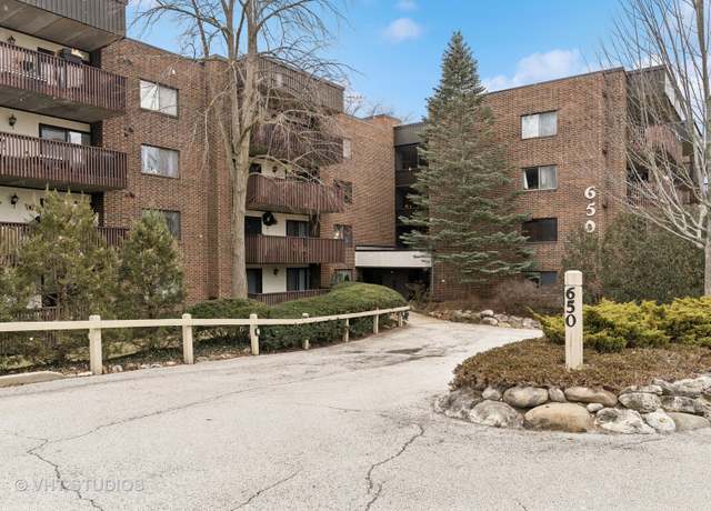 Property at 650 Whitney Ct #402, Gurnee, IL 60031, 2 beds, 2 baths