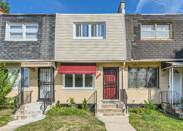 Property at 6805 S Wabash Ave, Chicago, IL 60637, 2 beds, 1.5 baths