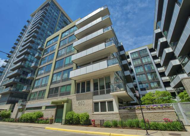 Property at 660 W Wayman St Unit 201B, Chicago, IL 60661, 1 bed, 2 baths