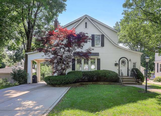 Property at 296 May Ave, Glen Ellyn, IL 60137, 3 beds, 2 baths